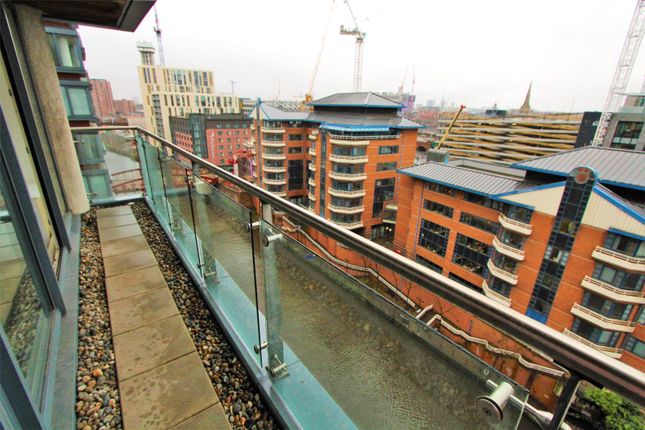 Flat to rent in Leftbank, Manchester