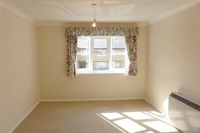 130, Old Rectory Court, Southchurch Rectory Chase, Southend-On-Sea photo 4