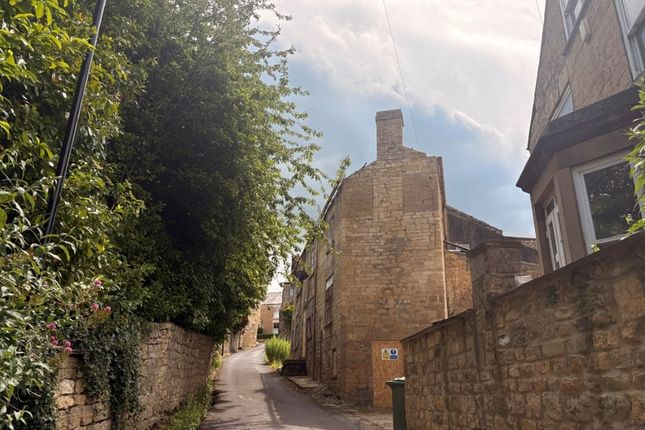 All Saints Cottage, Church Hill, WETHERBY photo 2