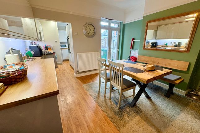 2, Portland Street, Leicester photo 4