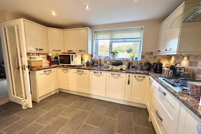 19, Ray Avenue, Nantwich photo 4