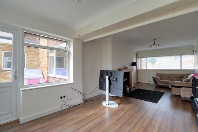 3, Rosemary Crescent, Grantham photo 4