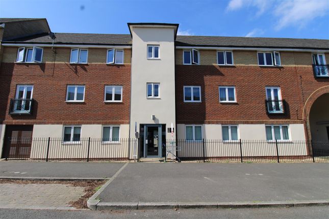 Thumbnail Flat to rent in Osier Avenue, Hampton Centre, Peterborough
