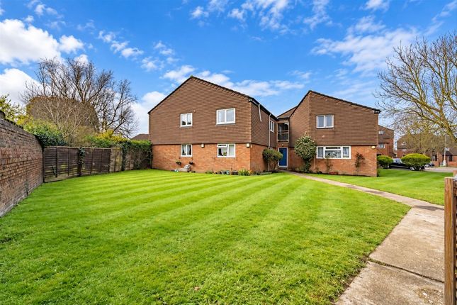 15, Cranston Close, Hounslow photo 5