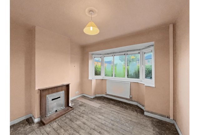 45, Hulme Road, Sale photo 3