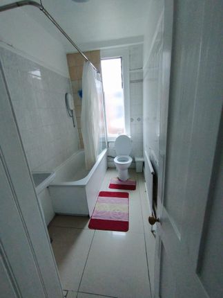 745b, Finchley Road, London photo 4