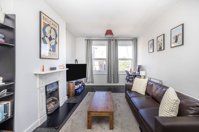 Flat 4, 39, West Hill, London photo 4
