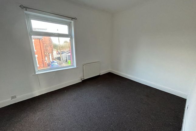 Terraced house to rent in Soughers Lane, Ashton-In-Makerfield, Wigan