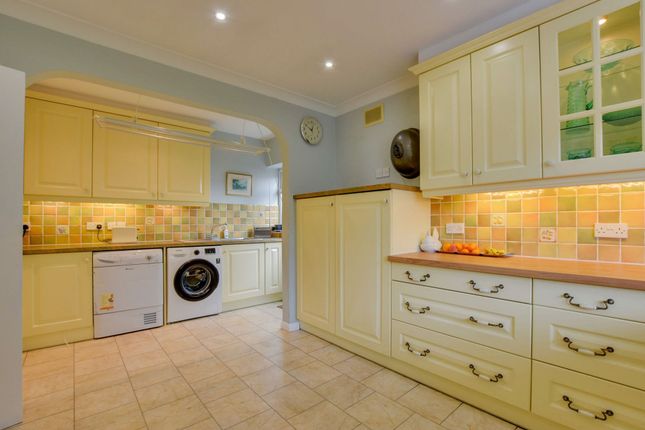 Detached bungalow for sale in Holmfield Road, Stoneygate, Leicester
