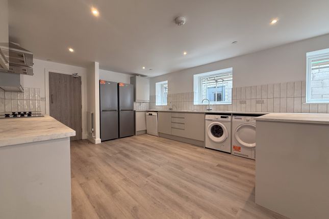 41, Wyeverne Road, Cardiff photo 4