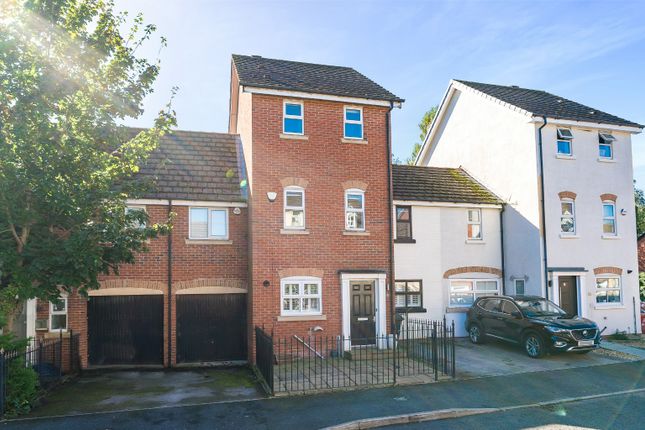 Thumbnail Town house for sale in Millbrook Close, Glazebury, Warrington, Cheshire