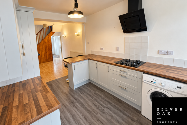 30 Station Road, Kidwelly photo 3