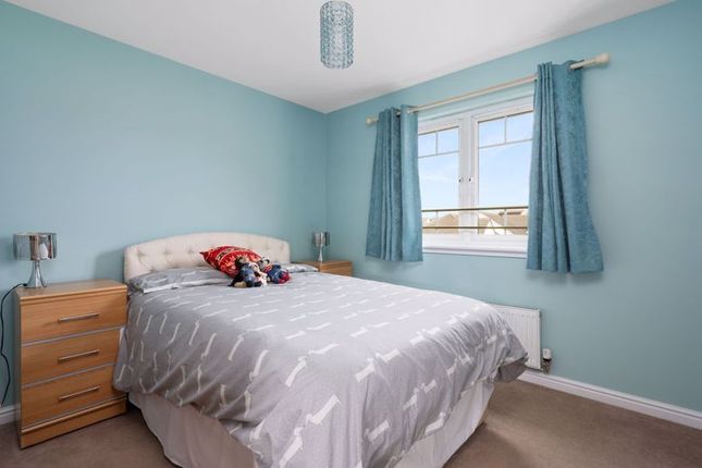 Flat for sale in Osprey Crescent, Dunfermline