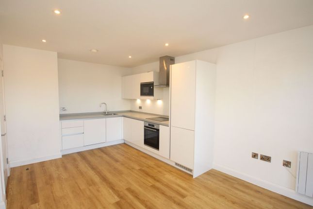 Apartment 16, 25, Leys Avenue, Letchworth Garden City photo 2