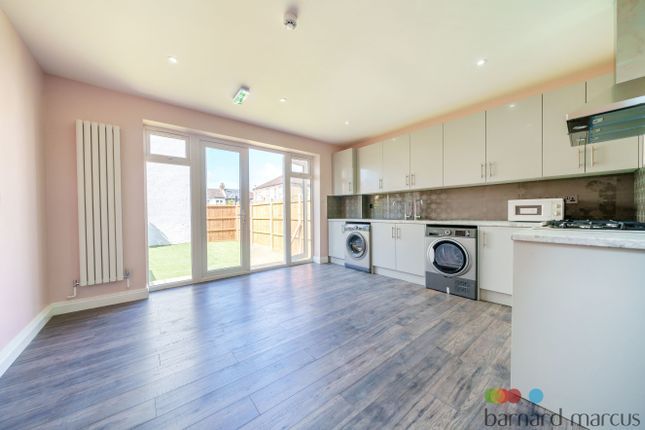 55, Pevensey Road, Tooting photo 2
