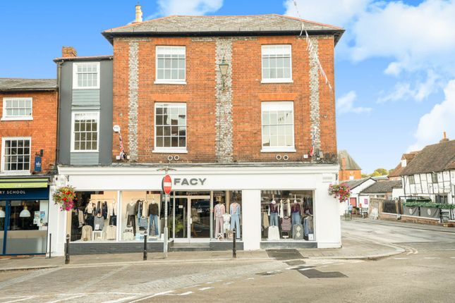 1-bed flat on Flat 3, Market Place, Henley On Thames, £2,000/mo