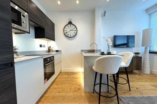 39 Circa, The Ring, Bracknell photo 2