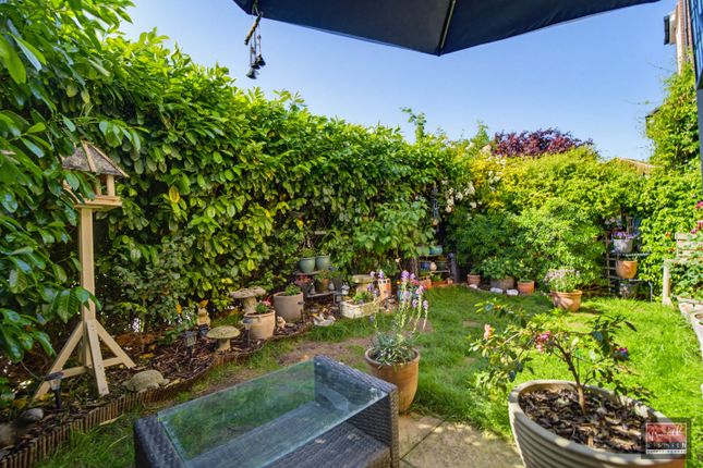 1, Laurel Gardens, Ashford photo 3