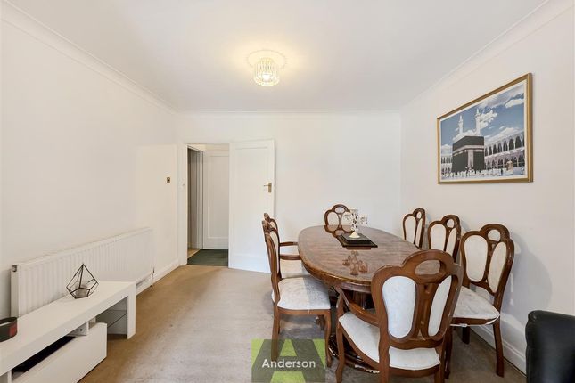 244, London Road, Slough photo 4