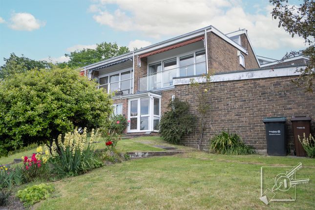 Thumbnail Property for sale in Leith Park Road, Gravesend