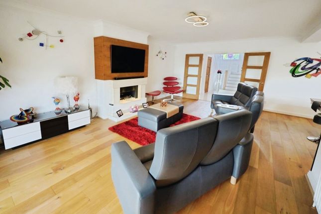 Hoton Close, Newton Aycliffe photo 3