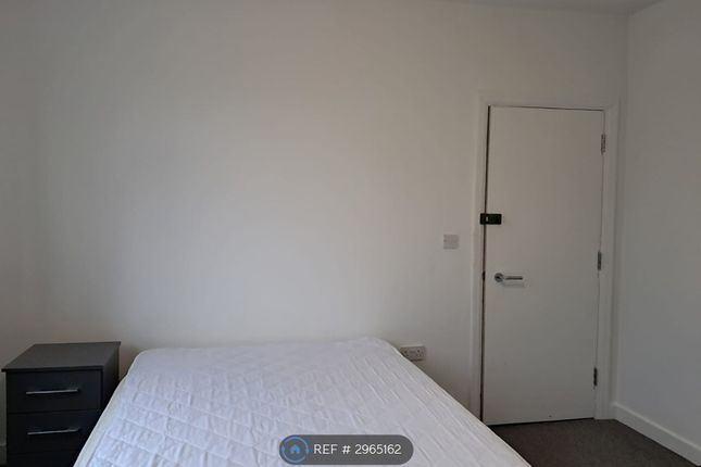 Abercairn Road, London photo 3