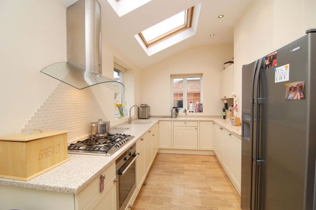 109 West End Avenue, Harrogate photo 2