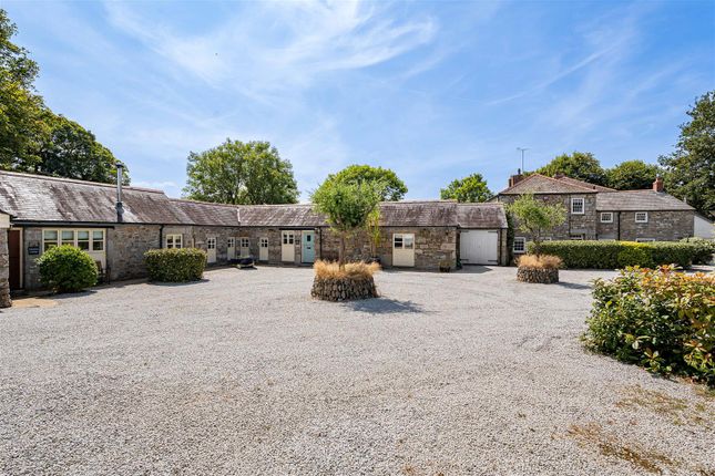 Lower Treluswell Farm, Penryn photo 4