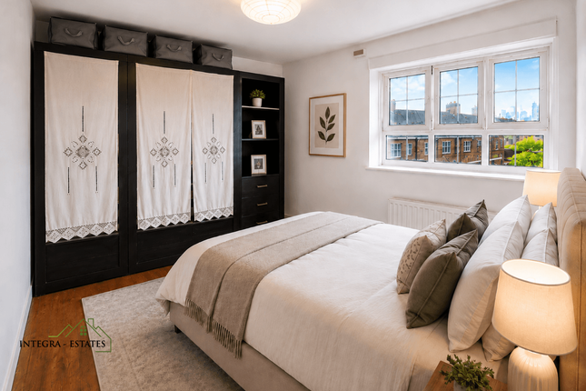 Flat 58, London photo 2