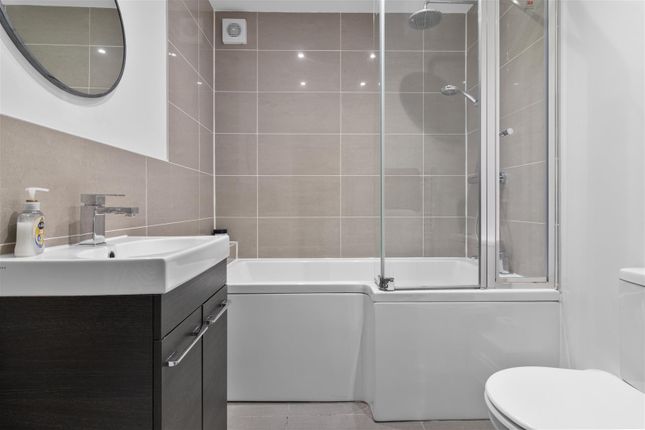 3, Swan Mews, Eastbourne photo 3