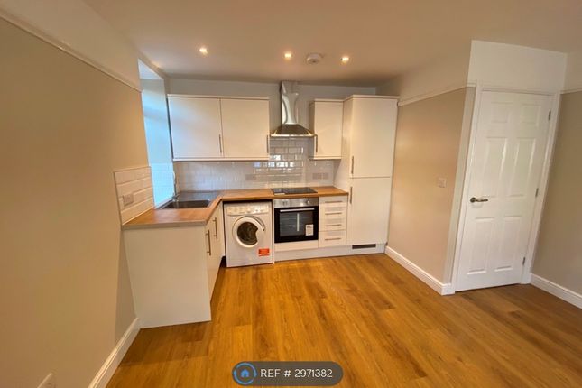 Inglewood Drive, Porthill, Newcastle U Lyme photo 5