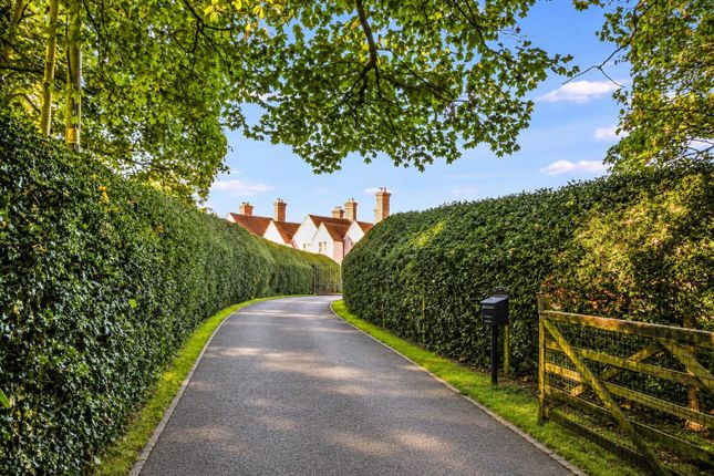 Shenfield Hall, Hall Lane, Brentwood photo 4
