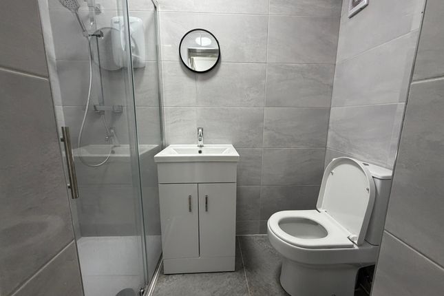 ROOM 1, Ardath Road, BELGRAVE photo 5