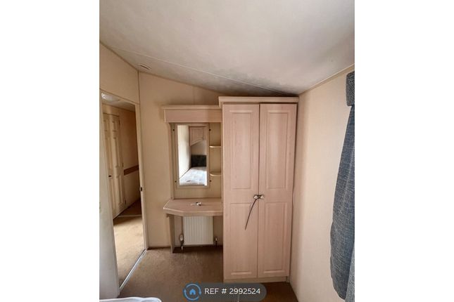 Buckingham Road, Westbury, Brackley photo 5