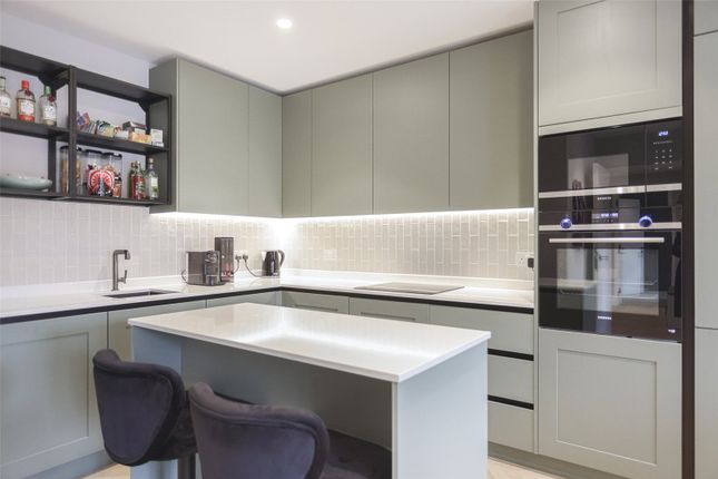 Flat for sale in Royal Engineers Way, Mill Hill East