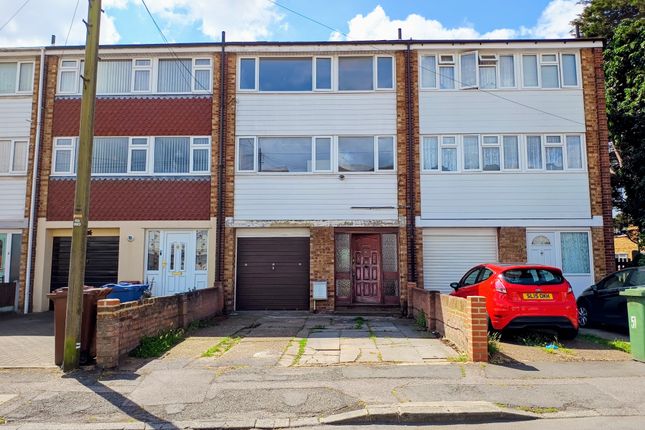 Thumbnail Town house for sale in Russell Road, Tilbury