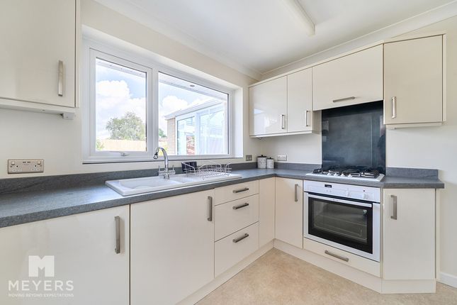 14, Prunus Drive, Ferndown photo 3