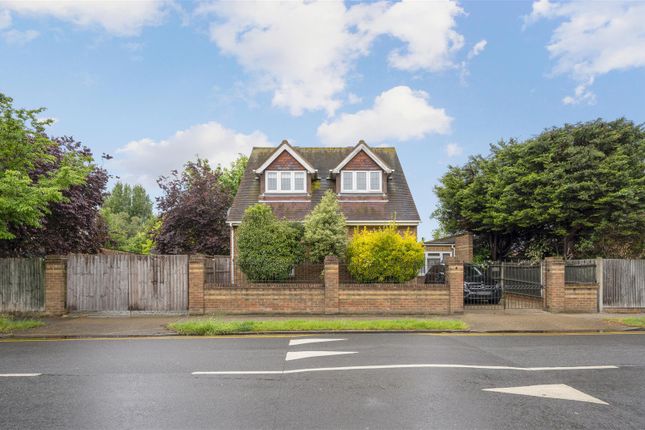 Thumbnail Property for sale in Windermere Avenue, Merton Park
