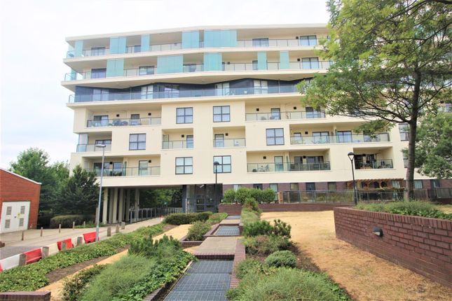 Thumbnail Flat to rent in Ravensbourne Court, 1 Amias Drive, Edgware, Greater London