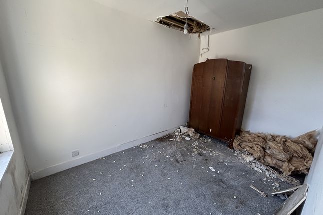 8, Institute Road, Chatham photo 4