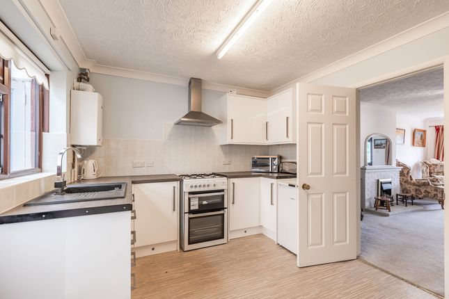 17 Hill Road, King's Lynn photo 2