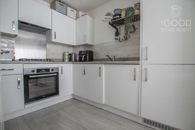 14, Stimpson Street, Sutton photo 4