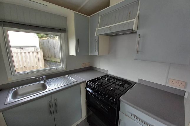 Manston Court Road, Margate photo 3