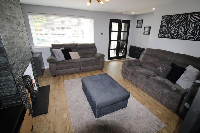 5, Celina Close, Milton Keynes photo 2