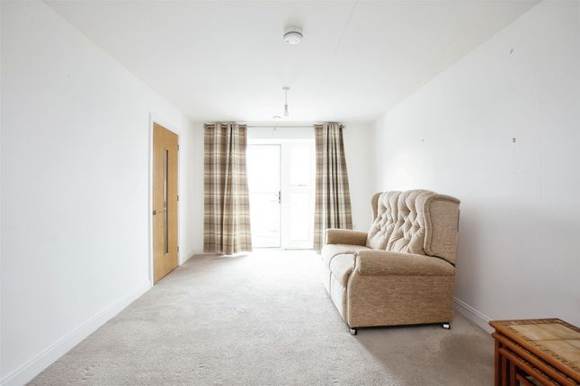 26 Lionheart Court, Sewardstone Road, Waltham Abbey photo 4