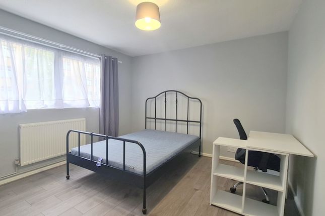 Thumbnail Room to rent in Aisgill Avenue, London