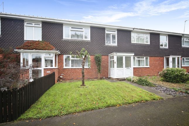 Thumbnail Terraced house for sale in Lea Croft Road, Crabbs Cross, Redditch