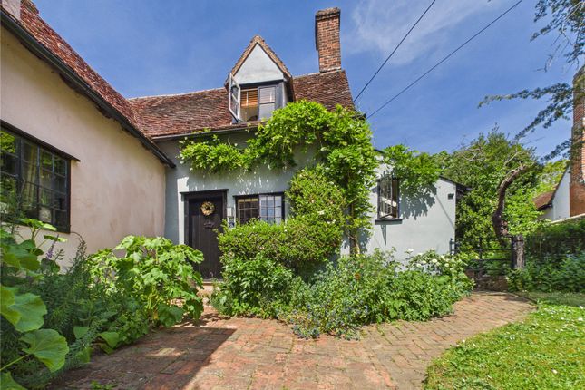 8, Pye Corner, Halstead photo 2