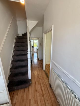112, Perth Road, ILFORD photo 4