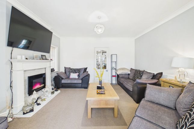 111, Little Glen Road, Leicester photo 4